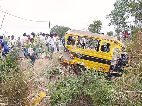Tempo reflex Bolero collision, two dead