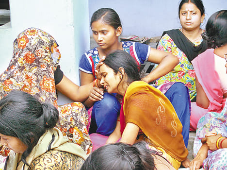 Four , including three women hugged to death by