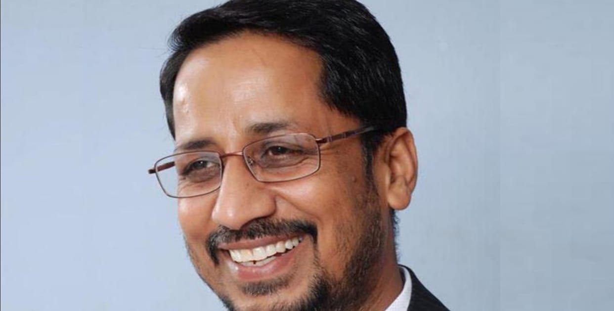 big relief to bjp minister from high court on Dual Citizenship