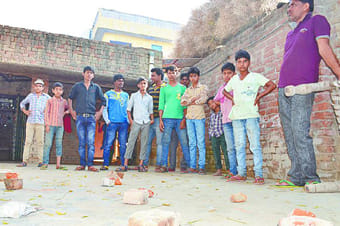 tension in the pichhokra village