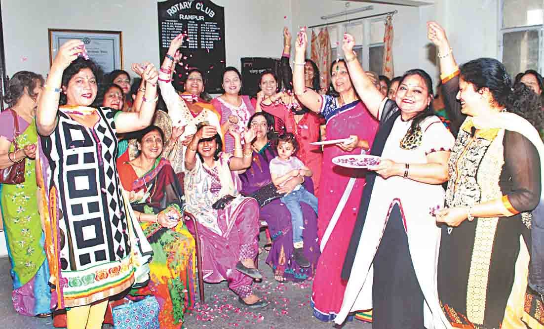 holi milan of inerwhile club in rampur