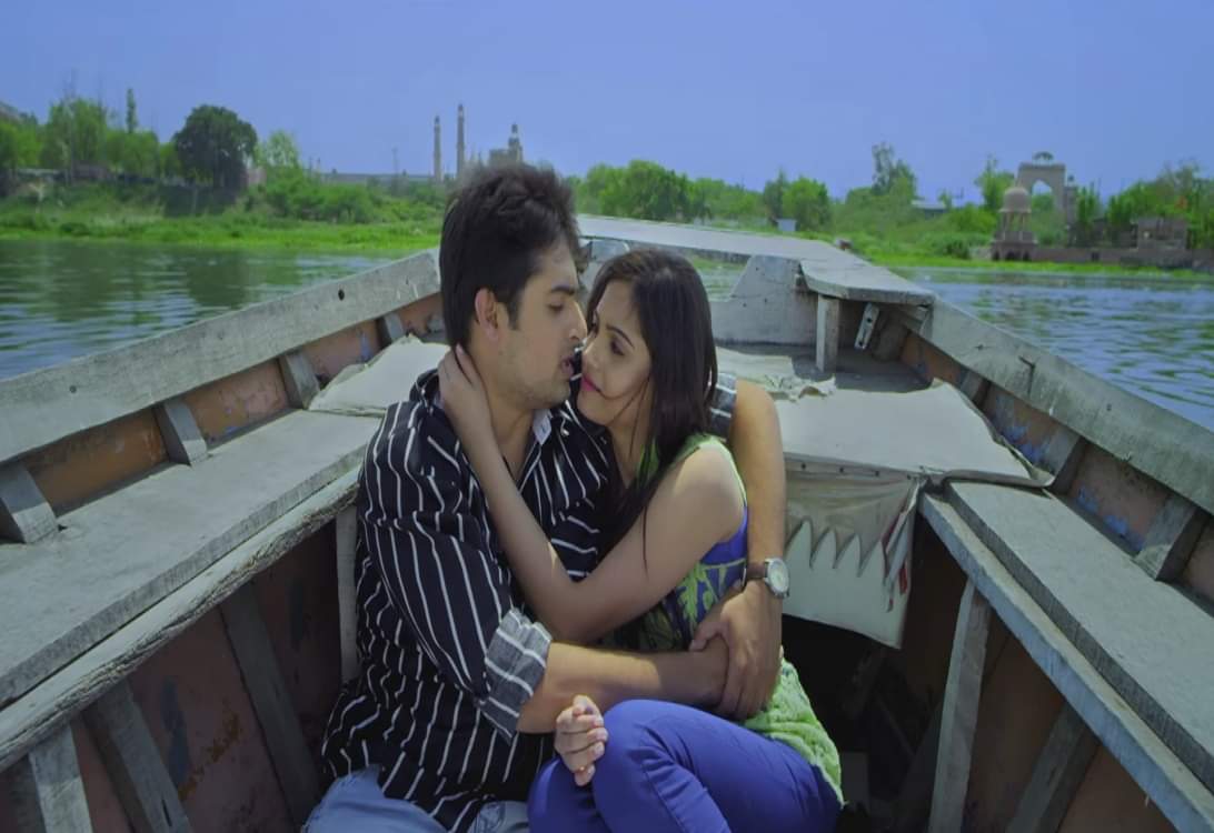 कैसी ये प्यास है