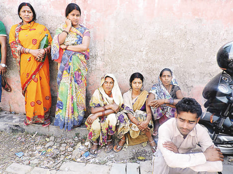 accident, five people dead