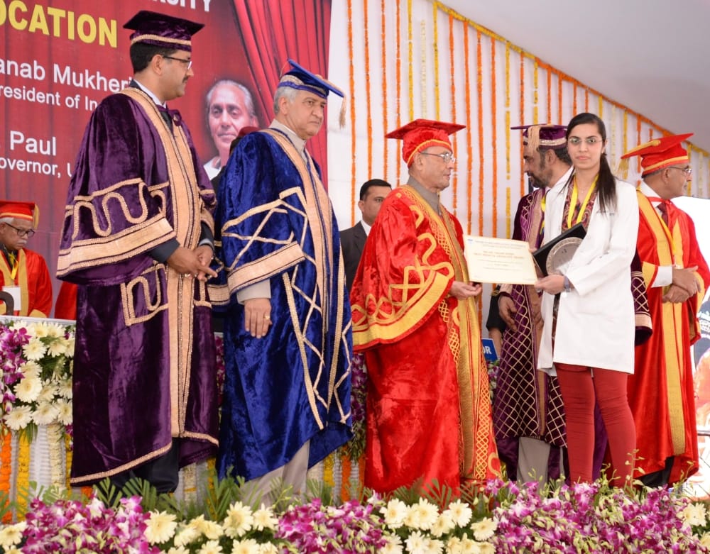 Mitali got Student of the Year Award. 