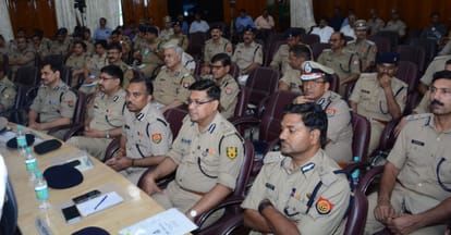 Akhilesh Yadav addresses police officers in Lucknow.