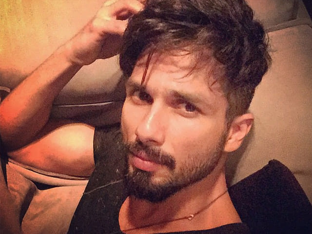 Shahid Kapoor had a crush on Twinkle Khanna, used to stalk her