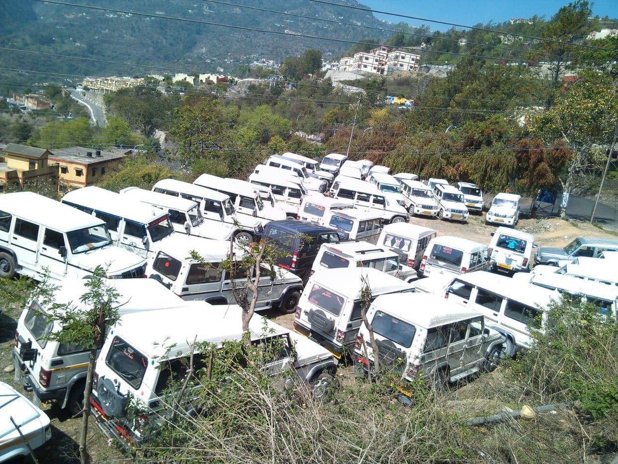 Powered vehicles on contract Friday wheels are jammed