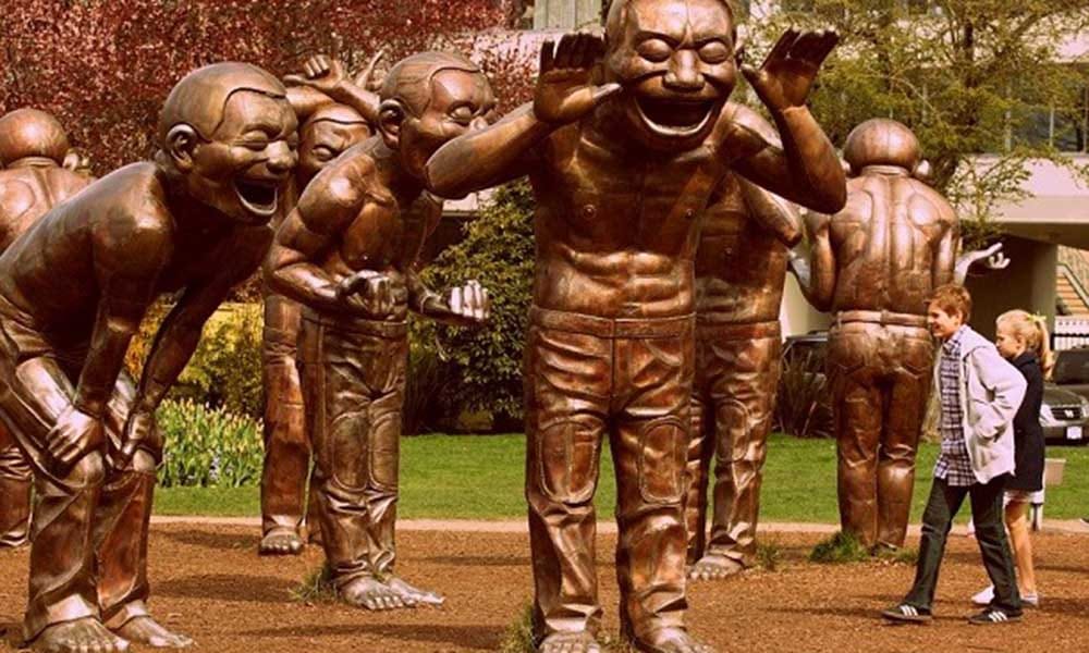 Weirdest statues from all over the world
