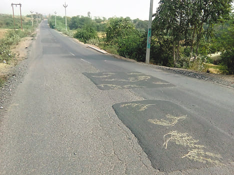 Jalaun patchwork made from the intersection of Yamuna bridge