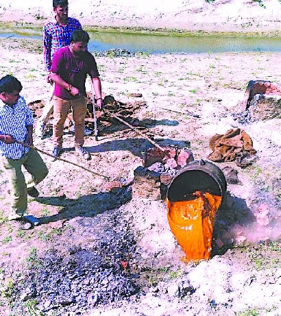 Bikwane case of wine from the kids , dig grave