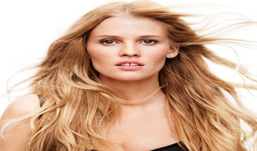 palmistry gap between teeth is lucky 