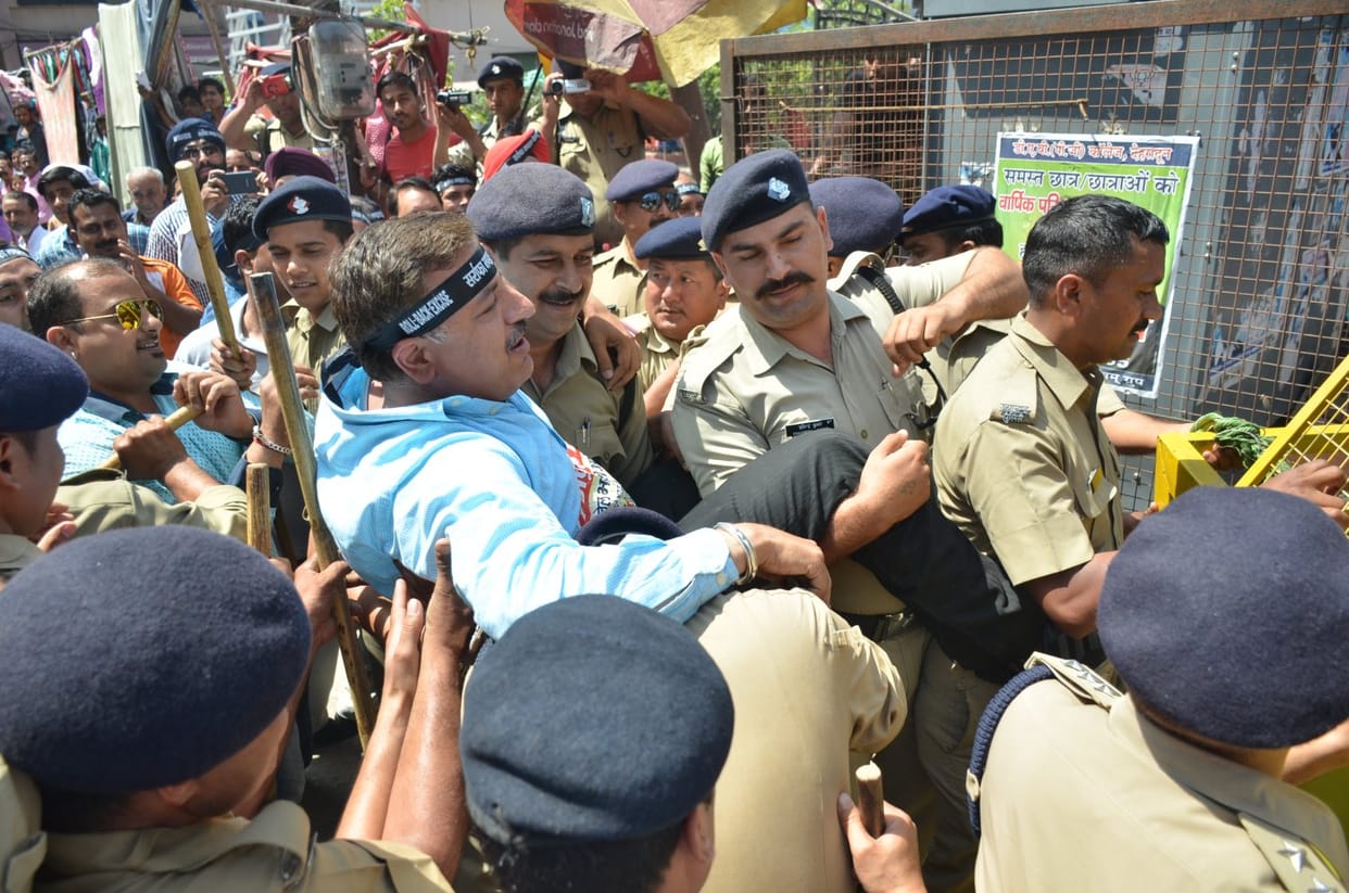 jewellers protest against excise duty