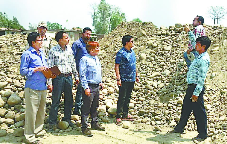 14.75 crore penalty imposed on illegal mining