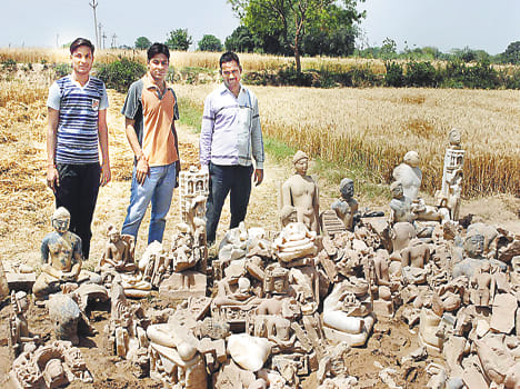 Oblivious to the statues found in the fields of archeology