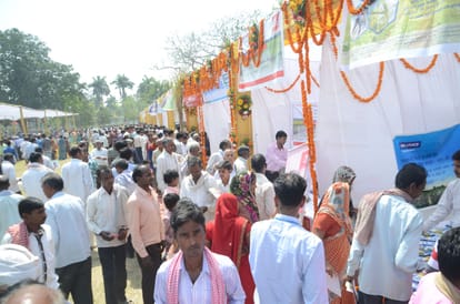 Central govt to make 300 smart villages.