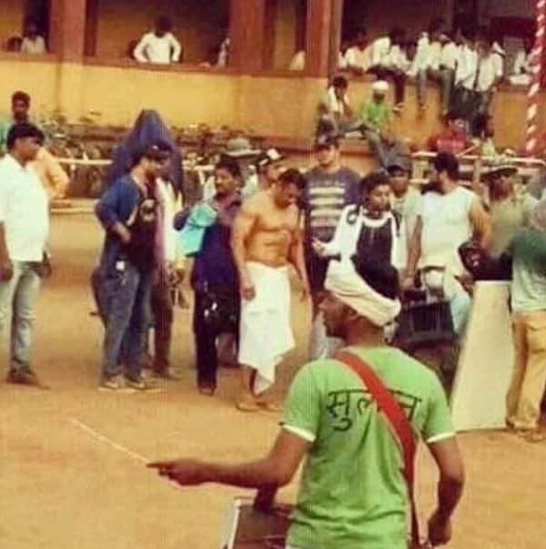 Salman Khan's 'langot' picture leaked on 'Sultan' sets