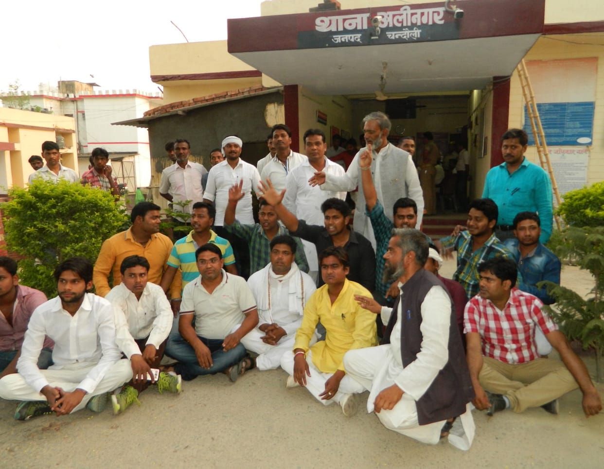 Students protest at police station