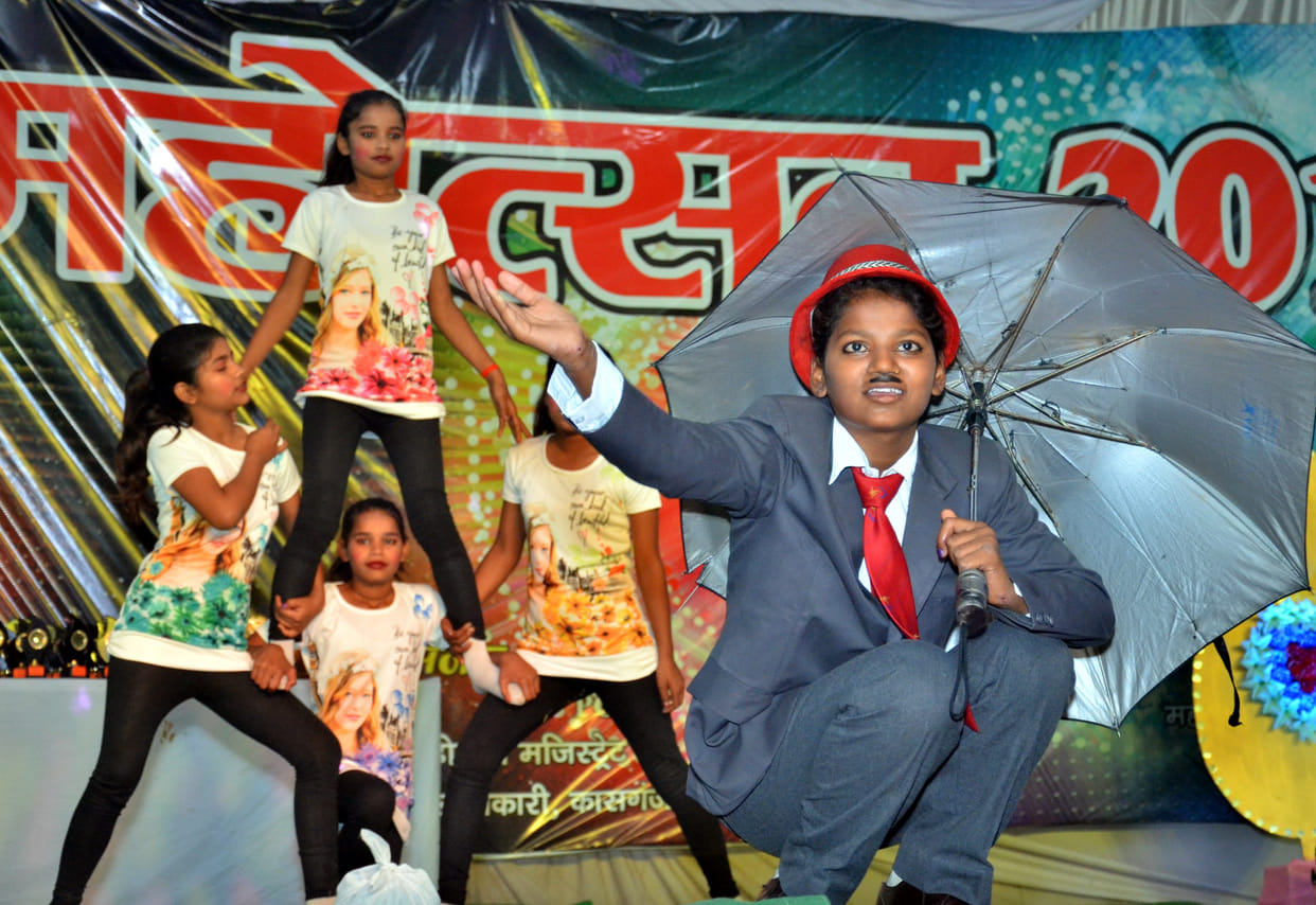 kaasaganj mahotsav mein tailent sho
