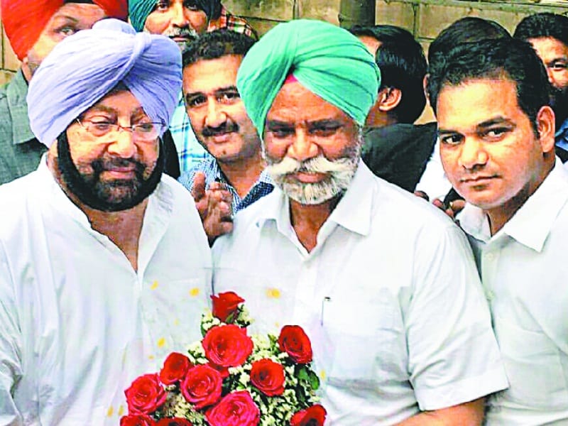 captain in sultanpur lodhi, captain attack on badal, kapurthala, amritsar