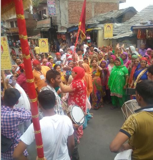 devotee reached Chintpurni