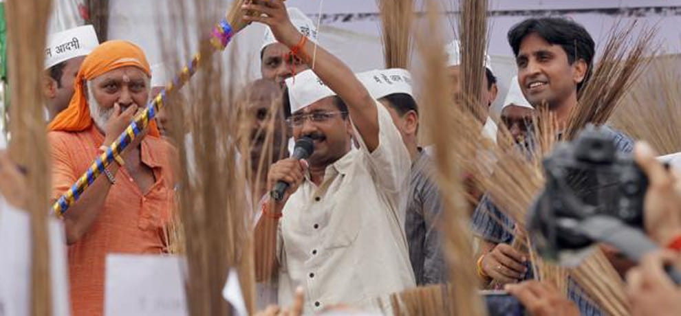 aap accused bjp congress for foreign funding