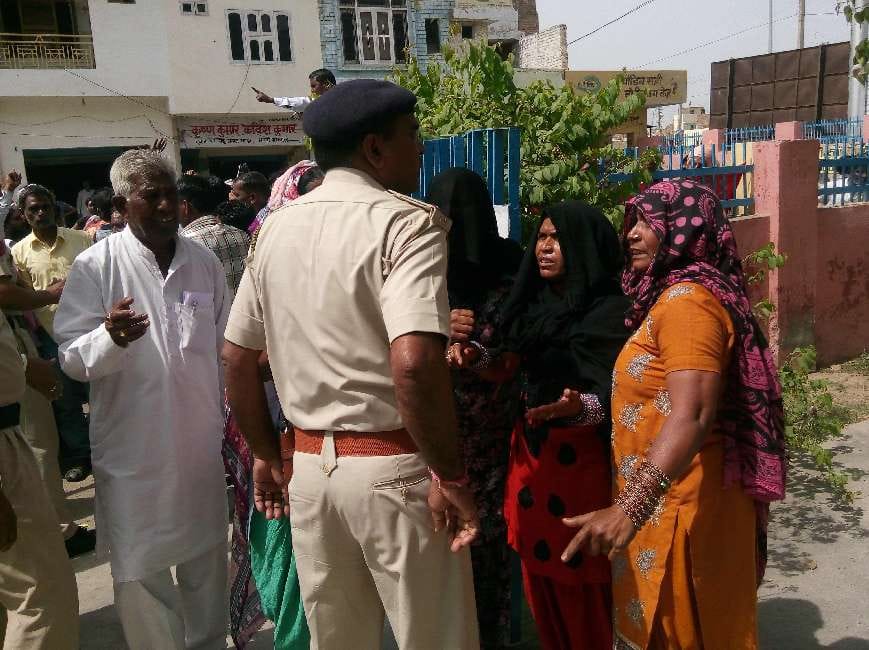 Sirsa News, Hindi News, Aggitation, Labour, strike, Wages, Suicide, Sirsa