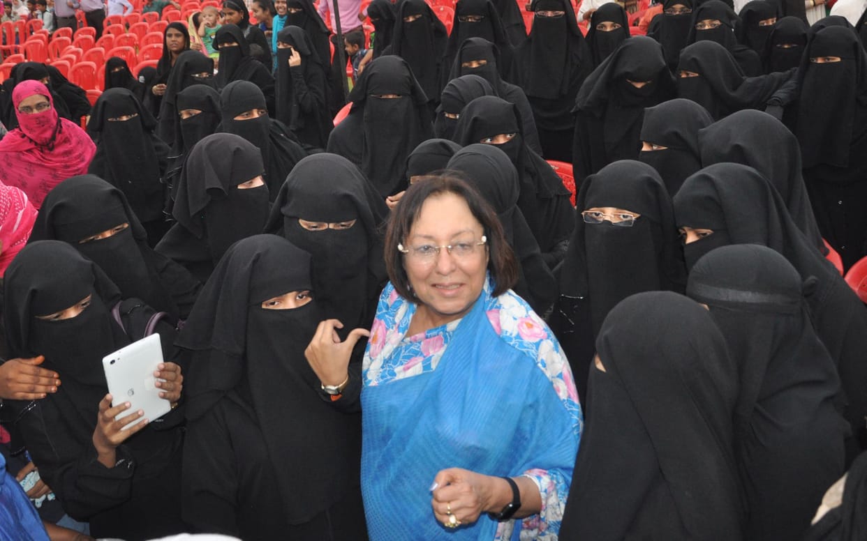  Nazma Heptulla warns UP govt.