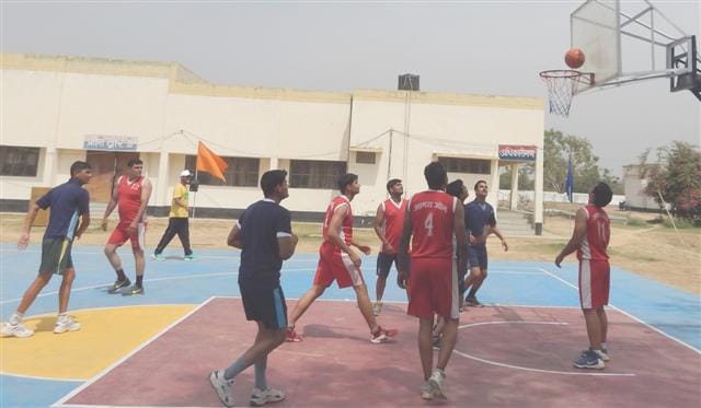 I dominated the first day of Agra