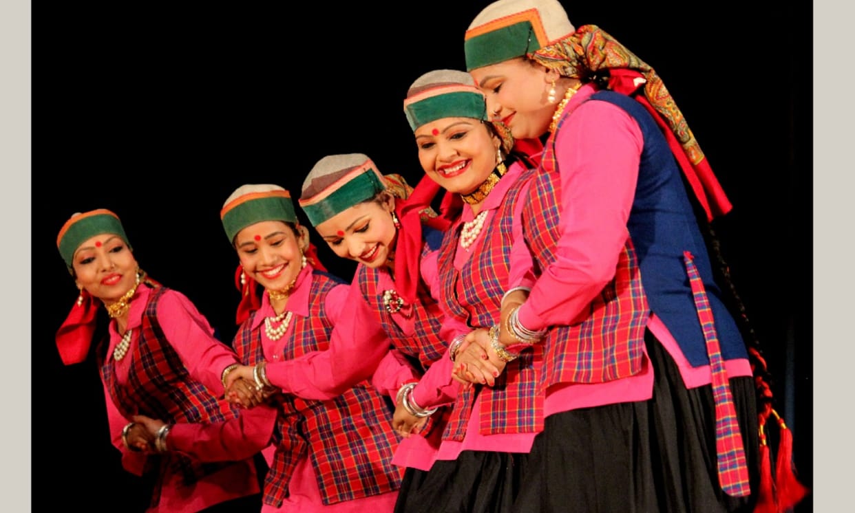amar ujala event, garhwal sabha event, cultural event, inderdhanush auditorium, panchkula