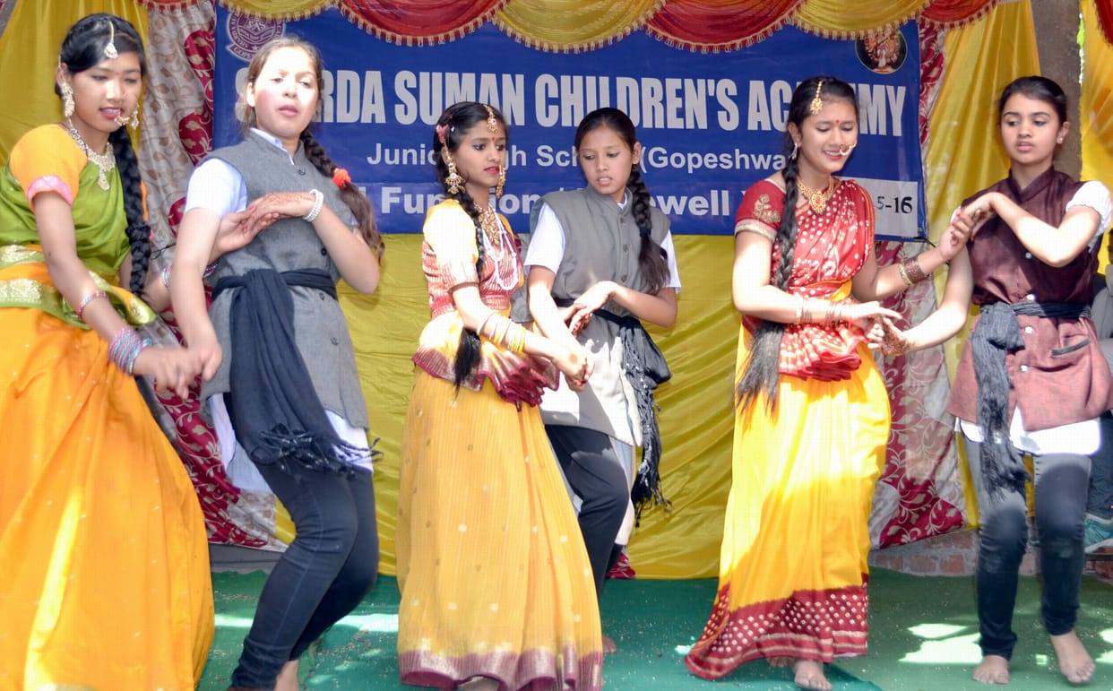 Santa-Banta comedy program drew applause