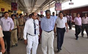 Prayag in June will shift and Jaunpur Passenger Nauchandi