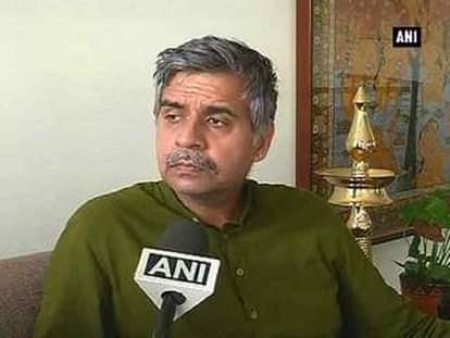 BJP fabricating 'Bharat Mata Ki Jai' row for political gains: Congress