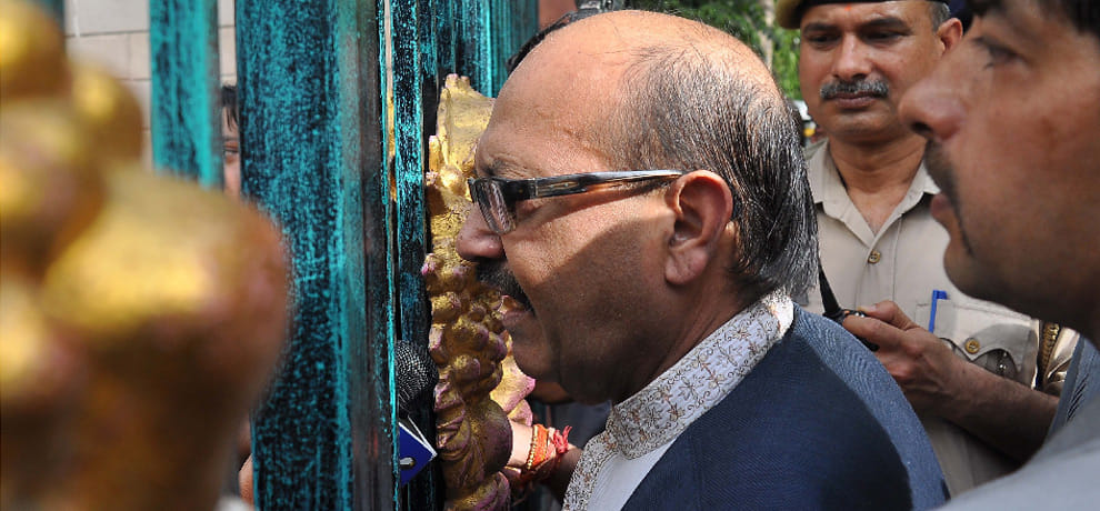 amar singh gave statement about amitabh bacchan and jaya  bacchan 