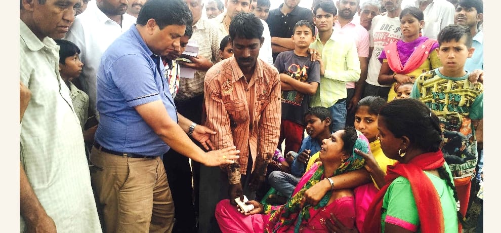  fire in cottage at baddi, 6 years old boy burn alive.