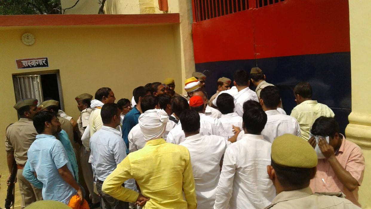 Balwant Singh Ramuwalia visits district jail after huge tussle between prisoners and jail staff