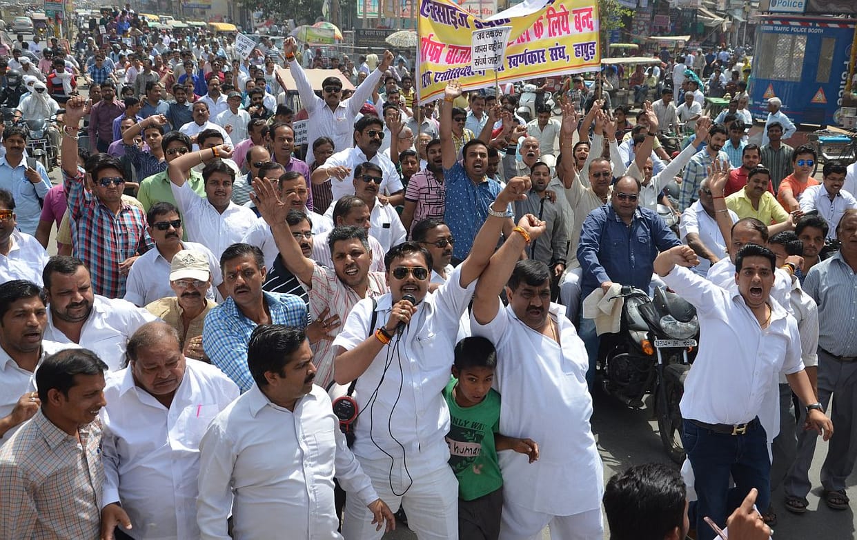 Hapur stalled off businesses.