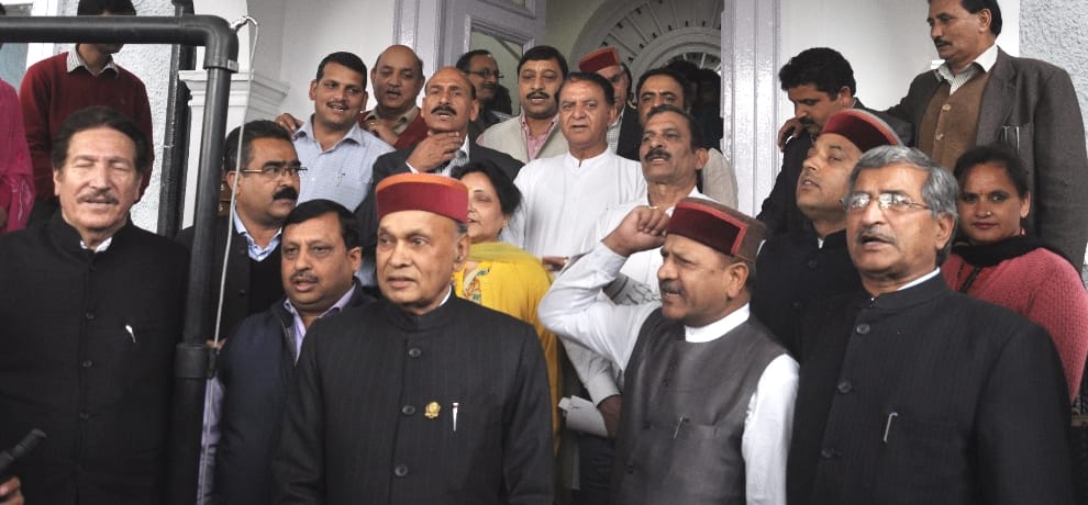  BJP ask discussion in vidhansabha on CM virbhadra singh ED case.