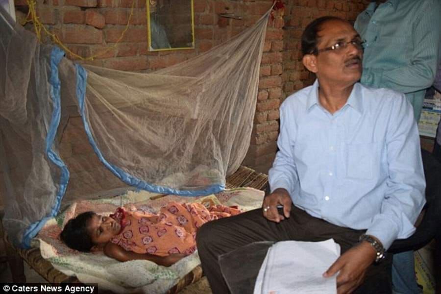 girl suffering from brittle bone disease