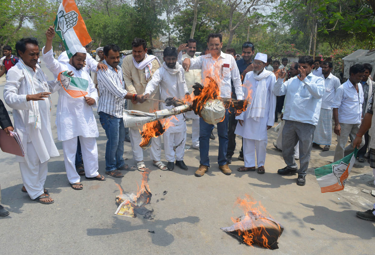 Burnt effigies of PM