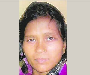 Did the husband killed wife with lover