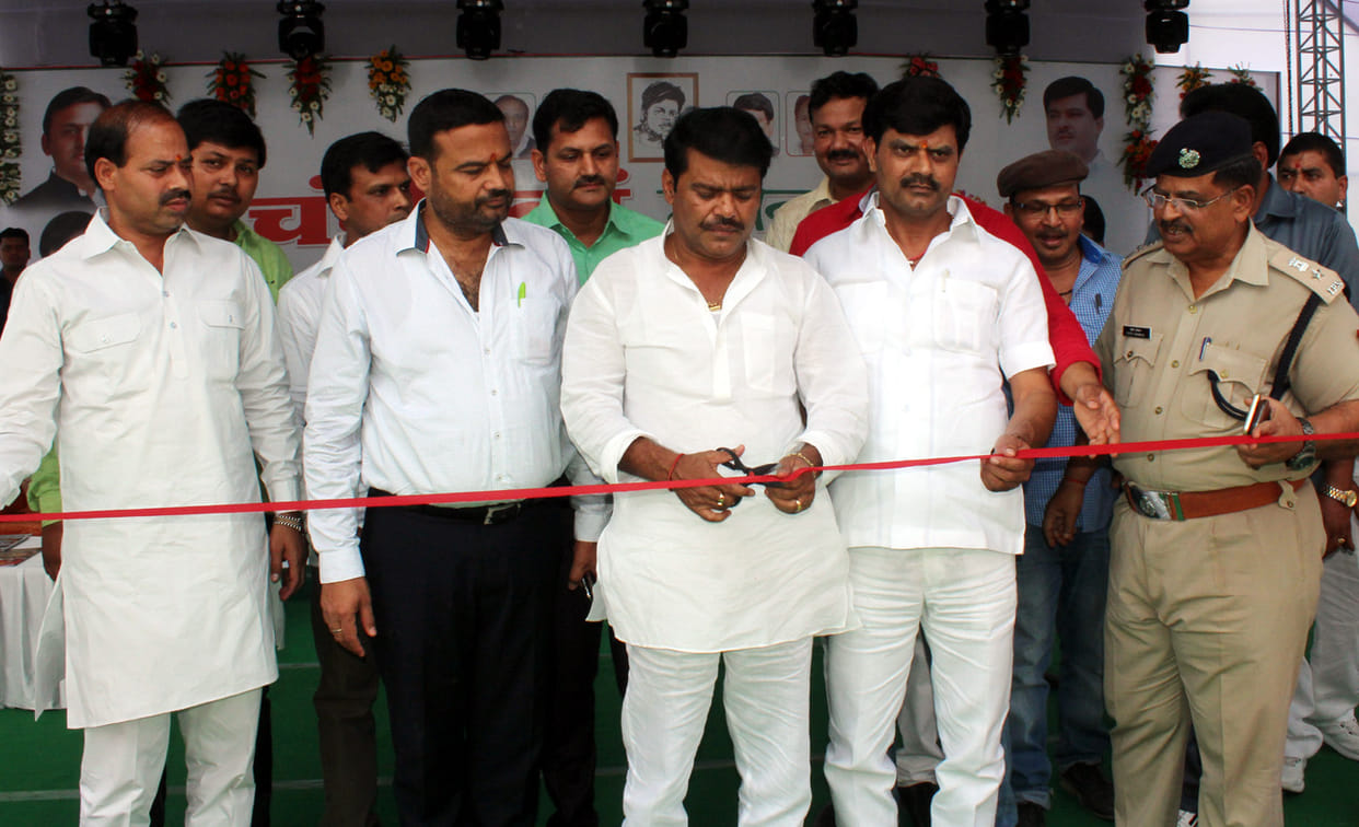 grand festival begins