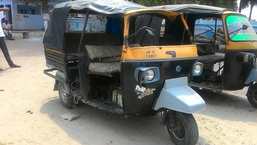 Tempo hit  , two injured