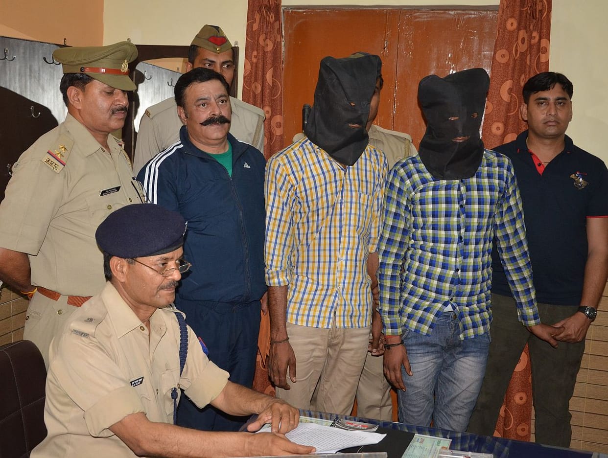 Encounter two crooks caught two fled