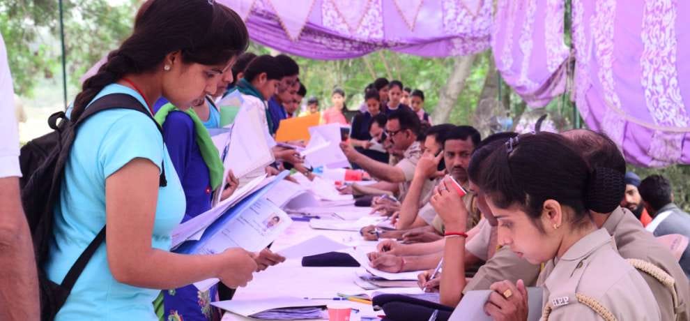 511 girl pass ground test in himachal police recruitment