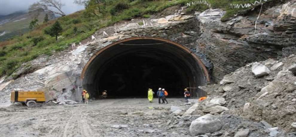 Stopped work on the tunnel after compensation