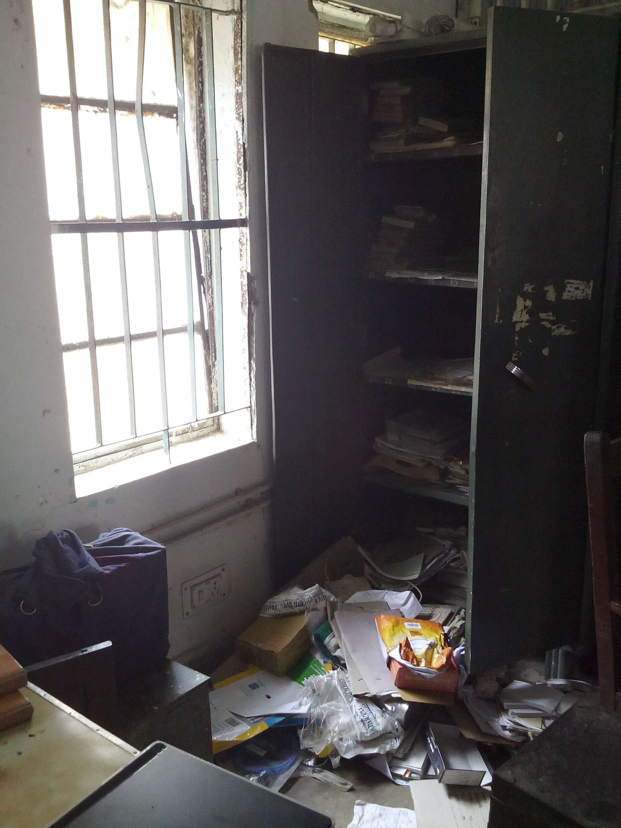 theft at the post office in Ghazipur