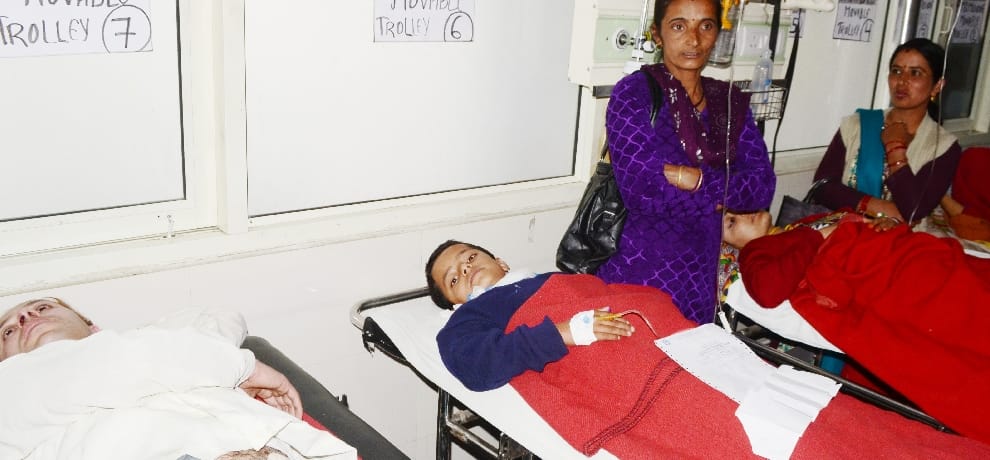 HRTC bus accident at shimla, 15 injured.