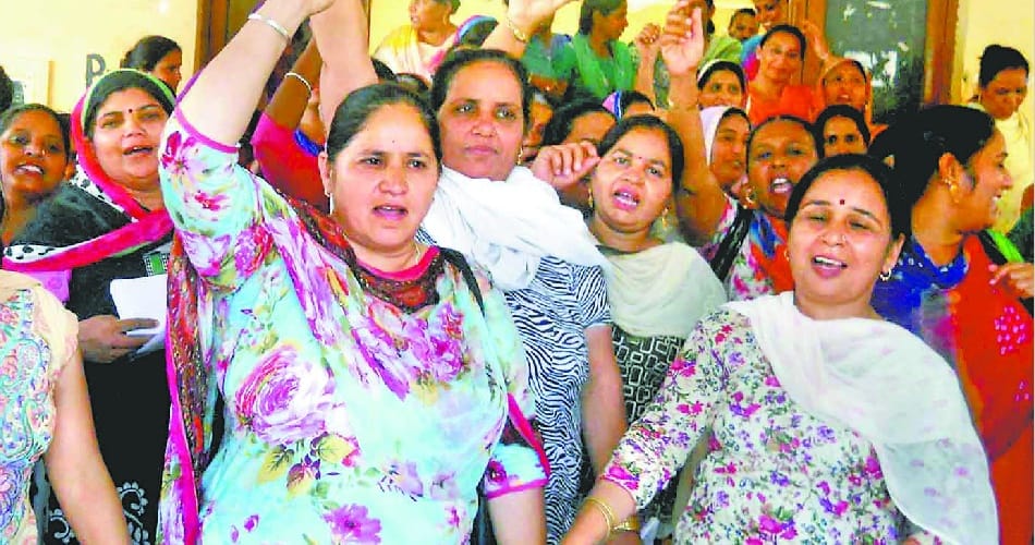   protest, blo,  payment pending Two years, blo protest in derabassi
