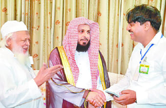 Darul Uloom admirer of training