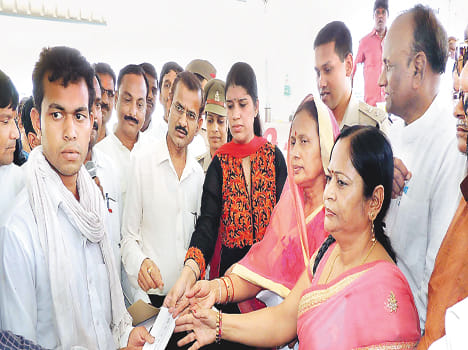 Drought relief package given to 864 beneficiaries